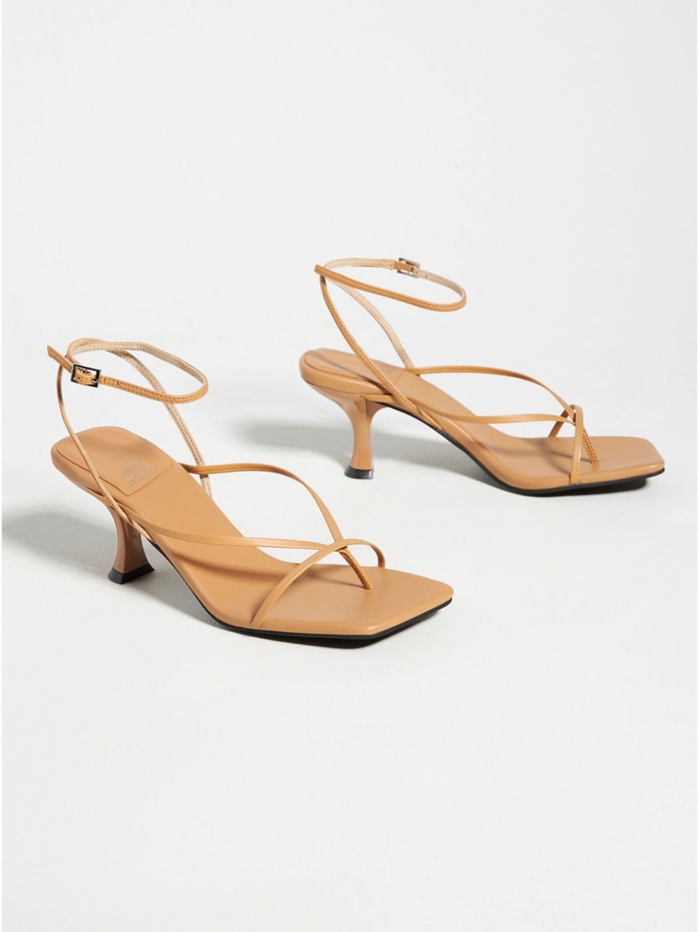 Jeffrey Campbell Fluxx kitten heel sandals nude 9 new